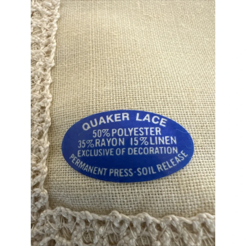 Vintage Quaker Lace Napkins 16